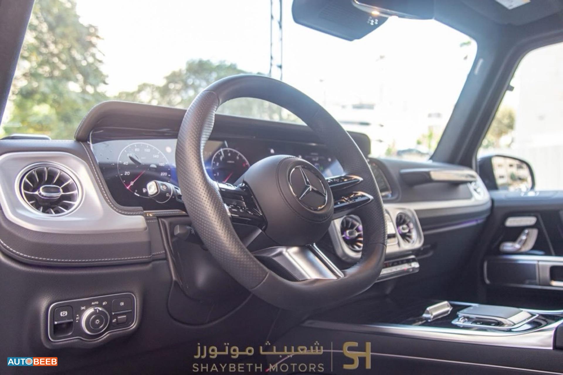 Mercedes Benz G500 2025