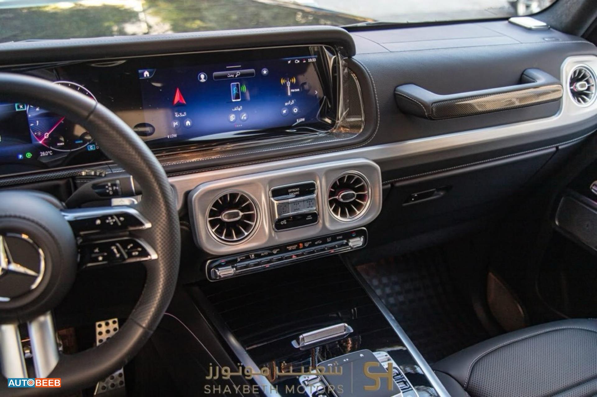 Mercedes Benz G500 2025