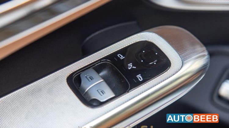 Mercedes Benz CLE300 2024