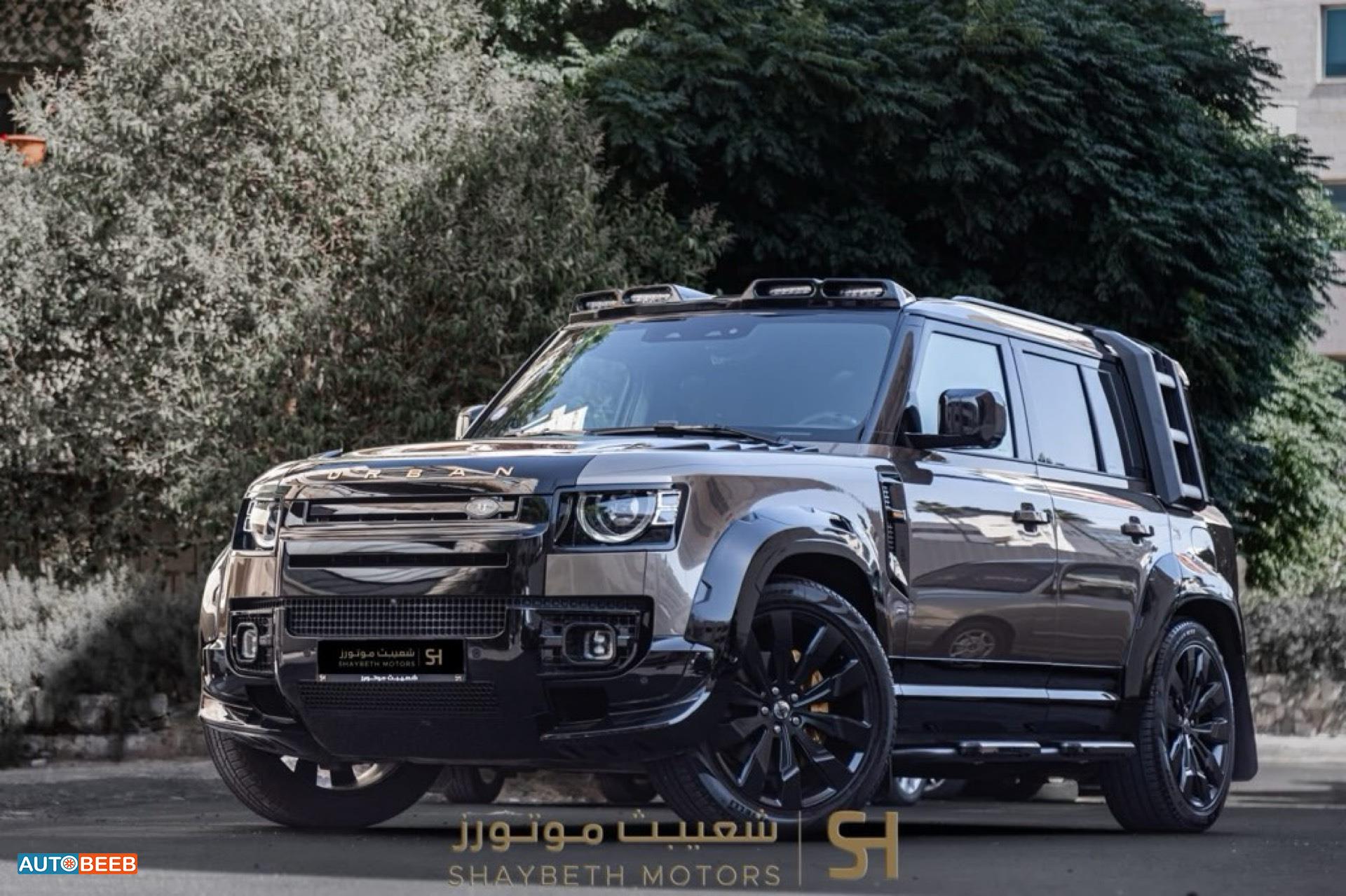 Land Rover Defender 2023