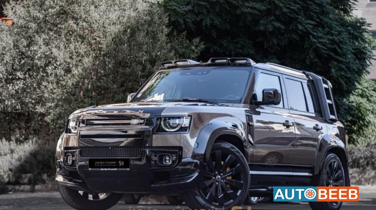 Land Rover Defender 2023