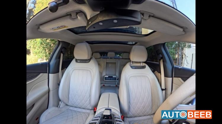 Mercedes Benz GT53 2021