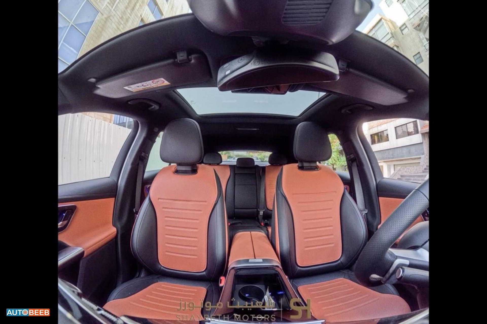 Mercedes Benz GLC200 2024