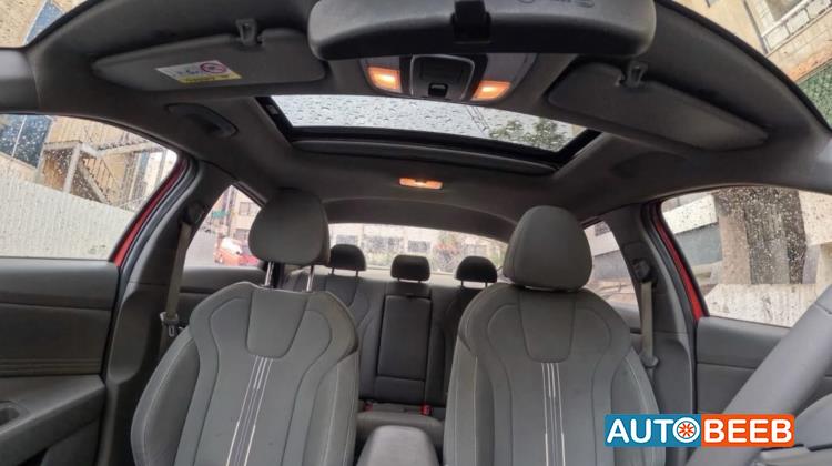 Hyundai Elantra 2022