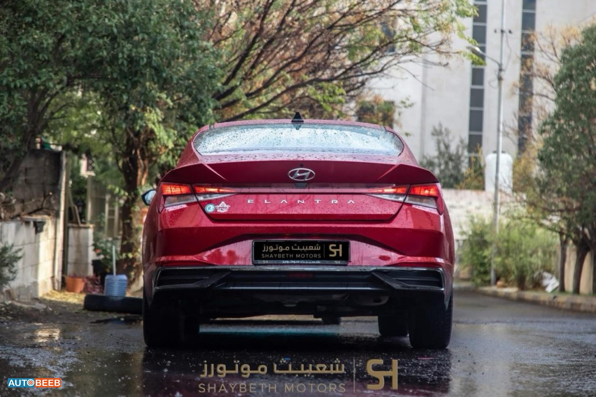 Hyundai Elantra 2022