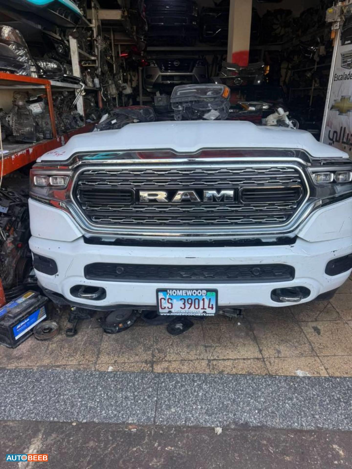 Body  Front clip Dodge RAM