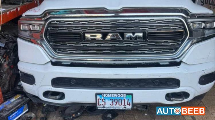 Body  Front clip Dodge RAM