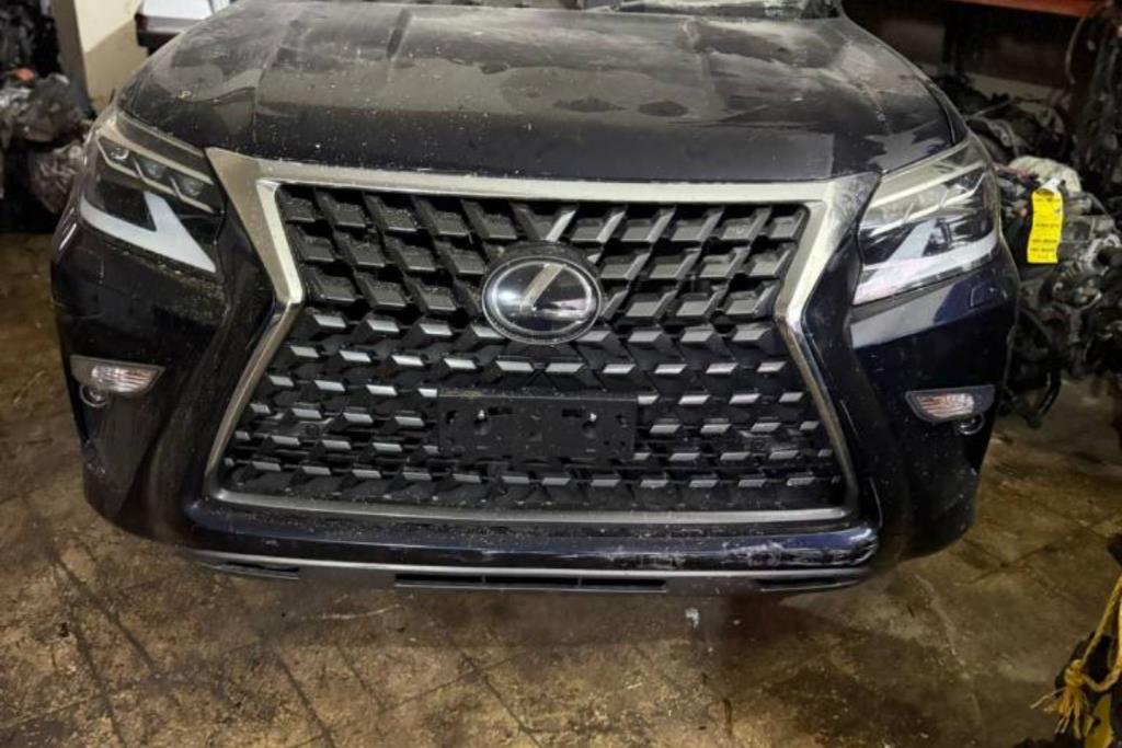 Body  Front clip Lexus RX350