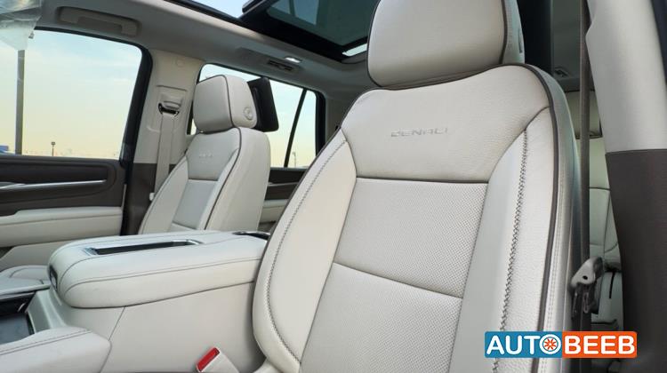 Cadillac Escalade 2024