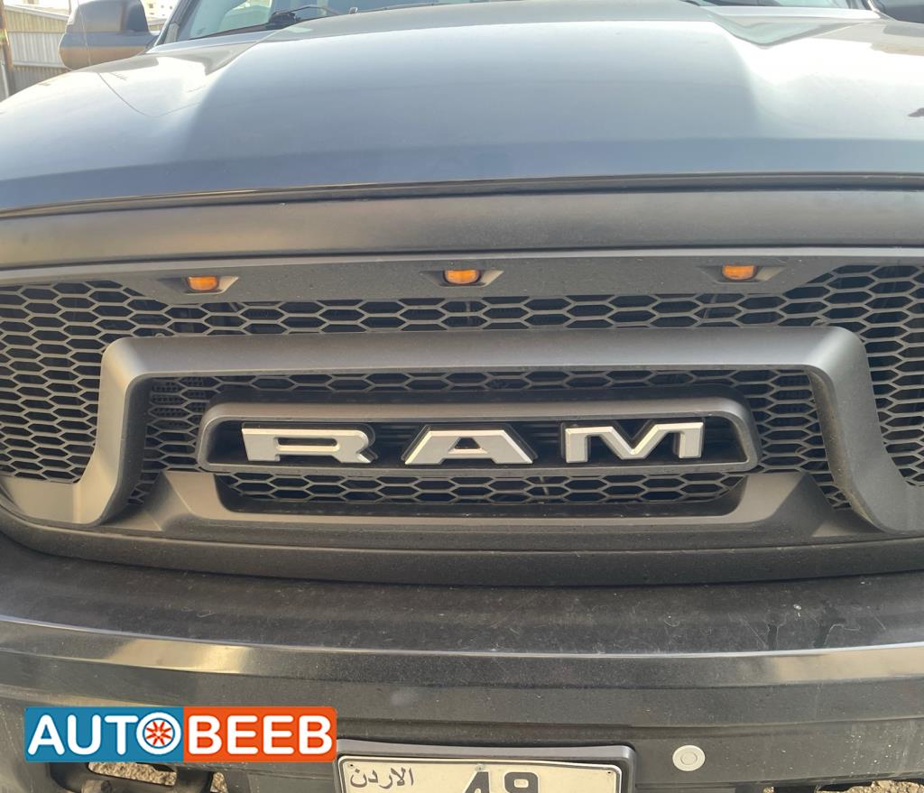Body  Grilles Dodge RAM