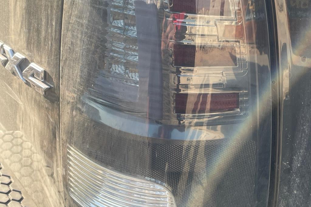 ضوء خلفي يمين شمال دودج رام 2015 2016