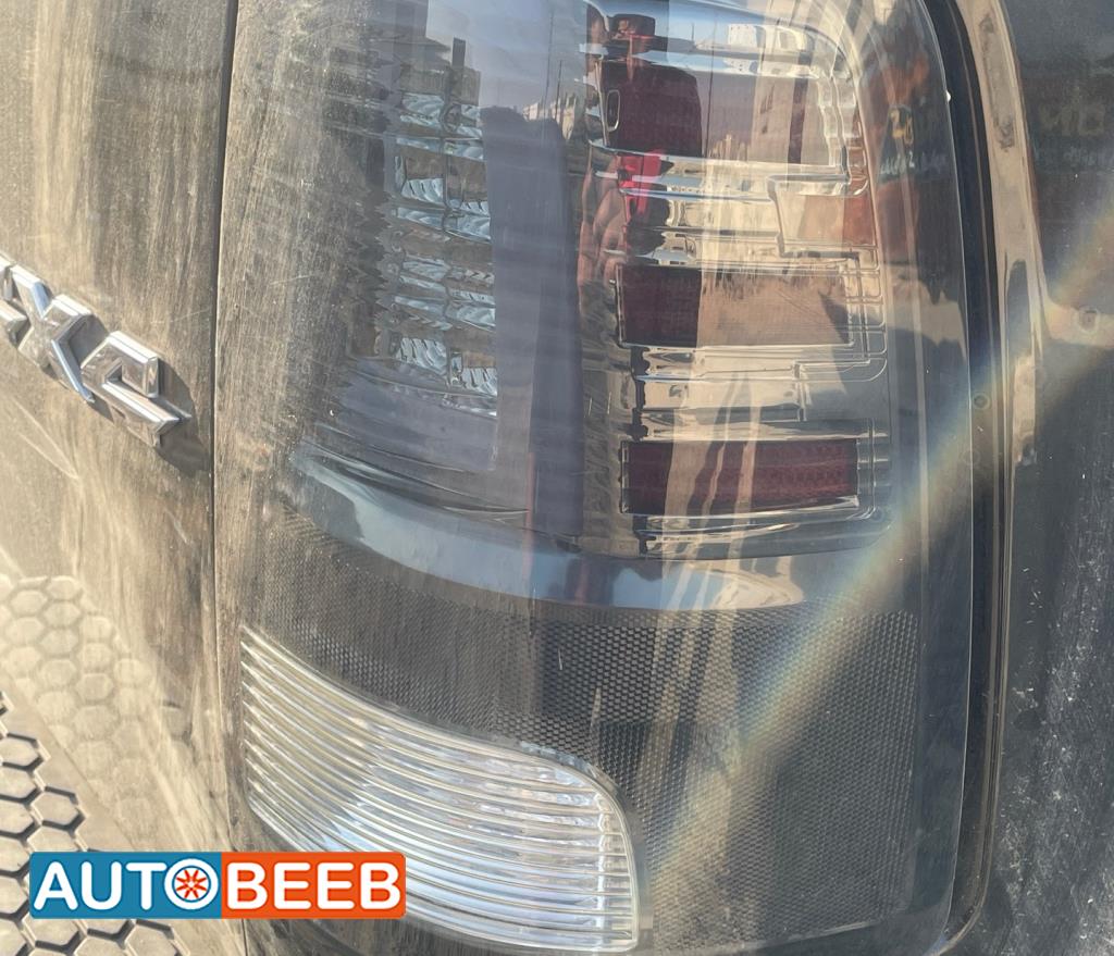 ضوء خلفي يمين شمال دودج رام 2015 2016