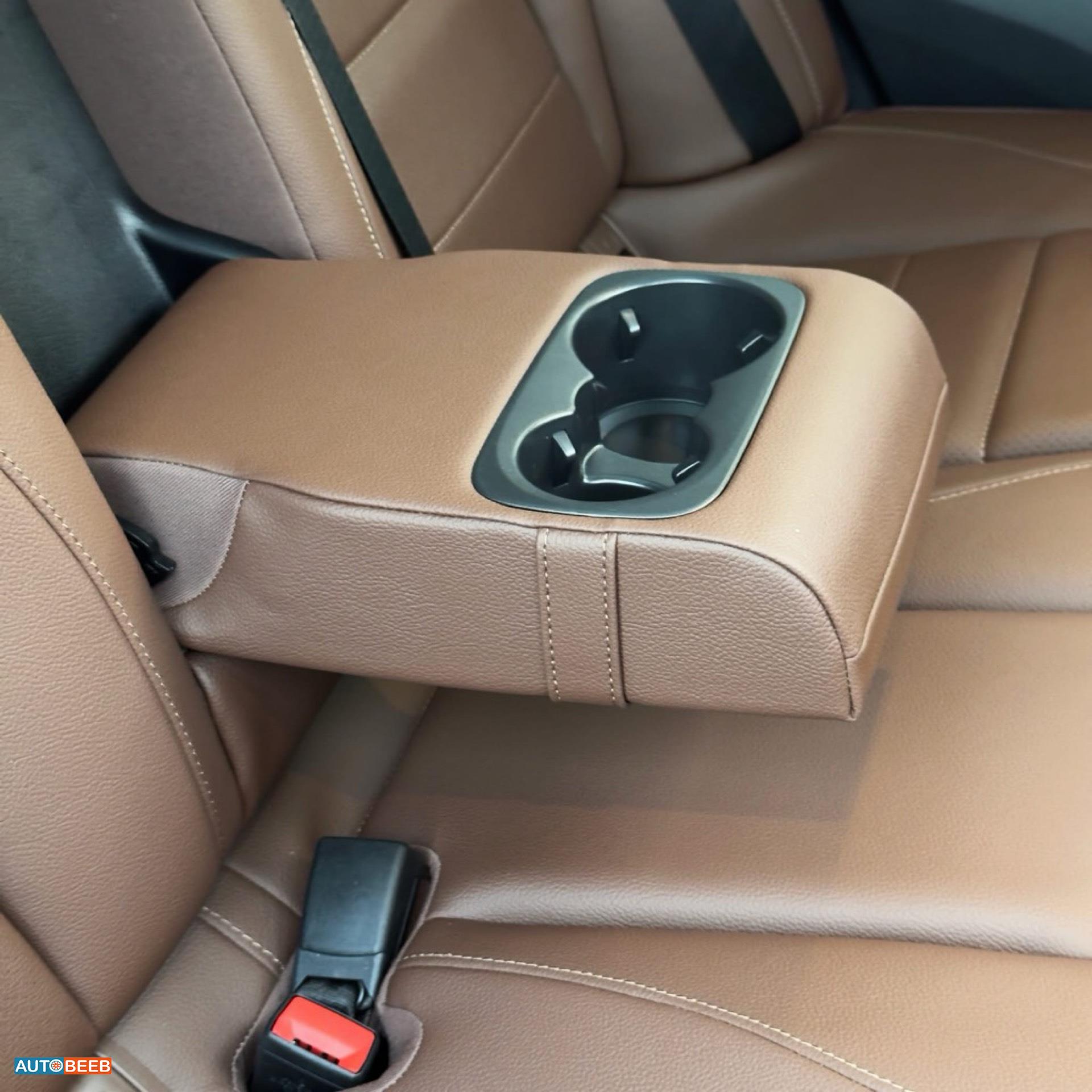 Mercedes Benz GLE450 2024