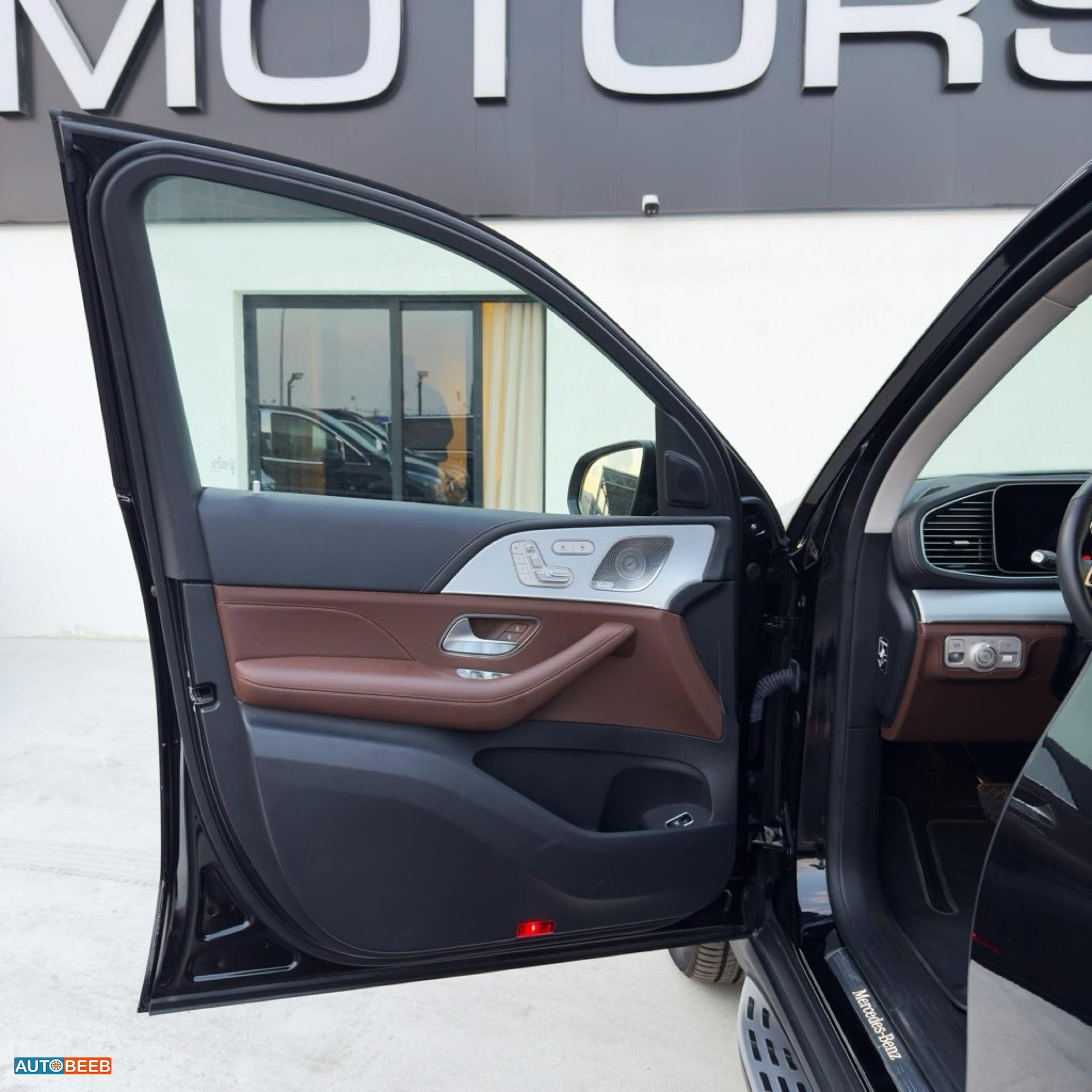 Mercedes Benz GLE450 2024