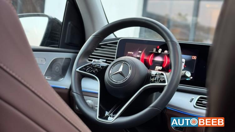 Mercedes Benz GLE450 2024