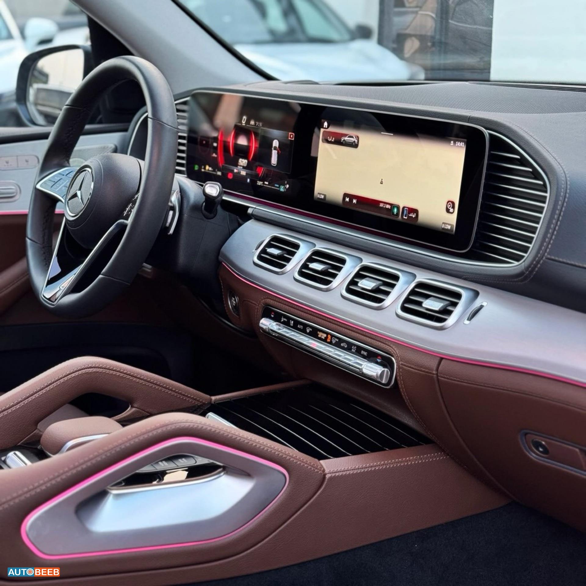 Mercedes Benz GLE450 2024