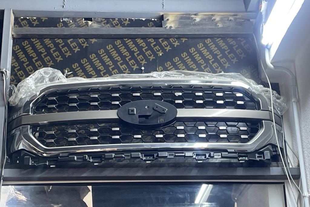 Body  Grilles Ford F-150