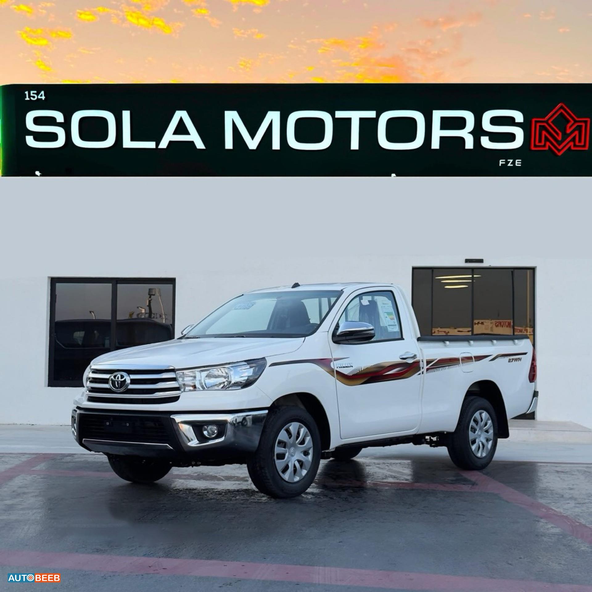 تويوتا هيلوكس 2025