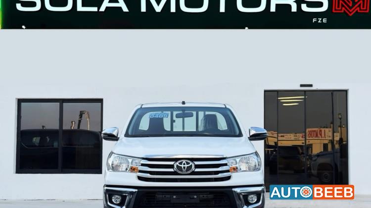 تويوتا هيلوكس 2025