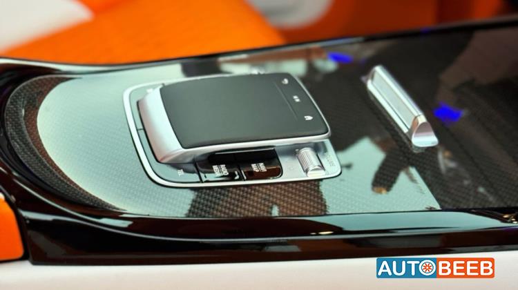 Mercedes Benz G63 AMG 2025