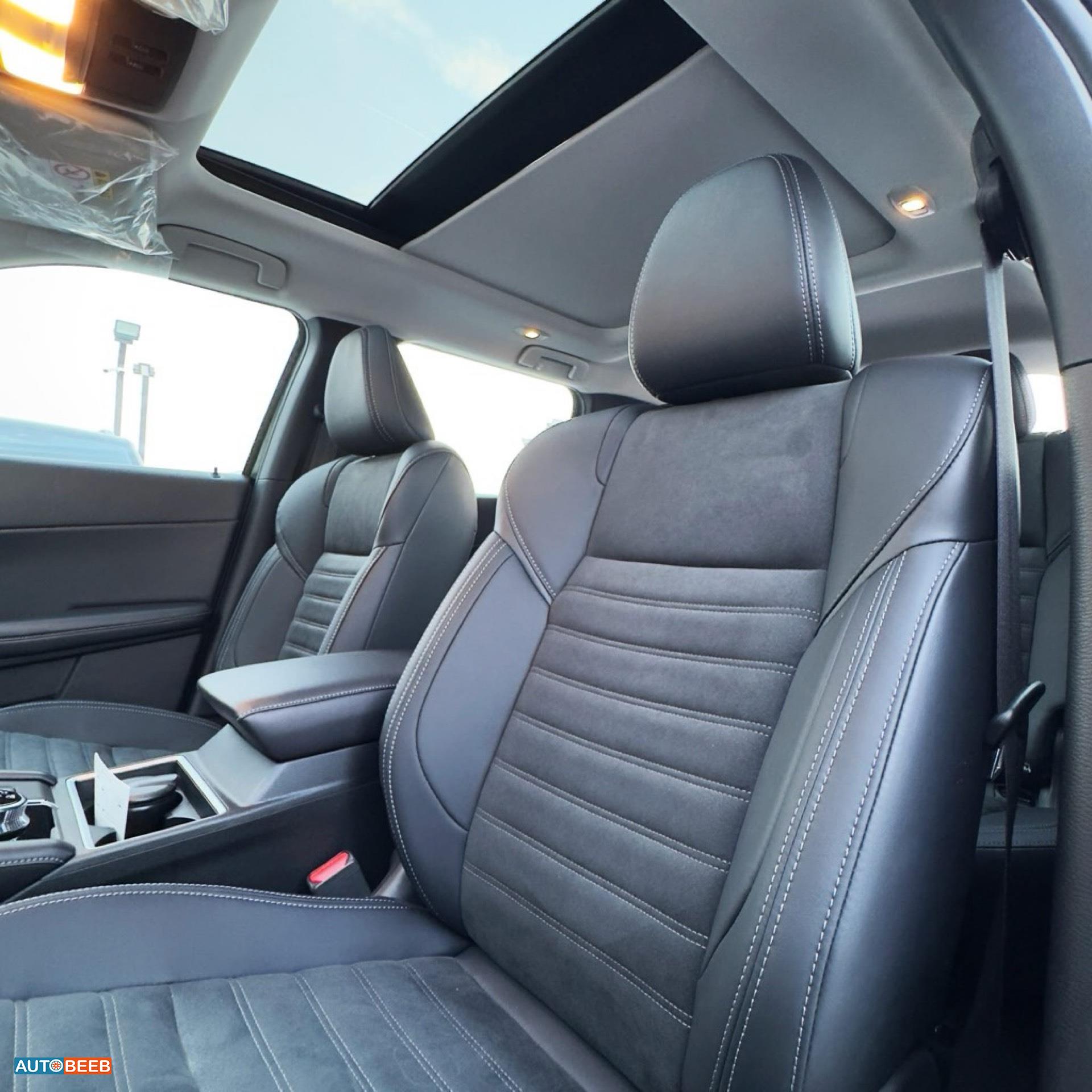 Mitsubishi Outlander 2025