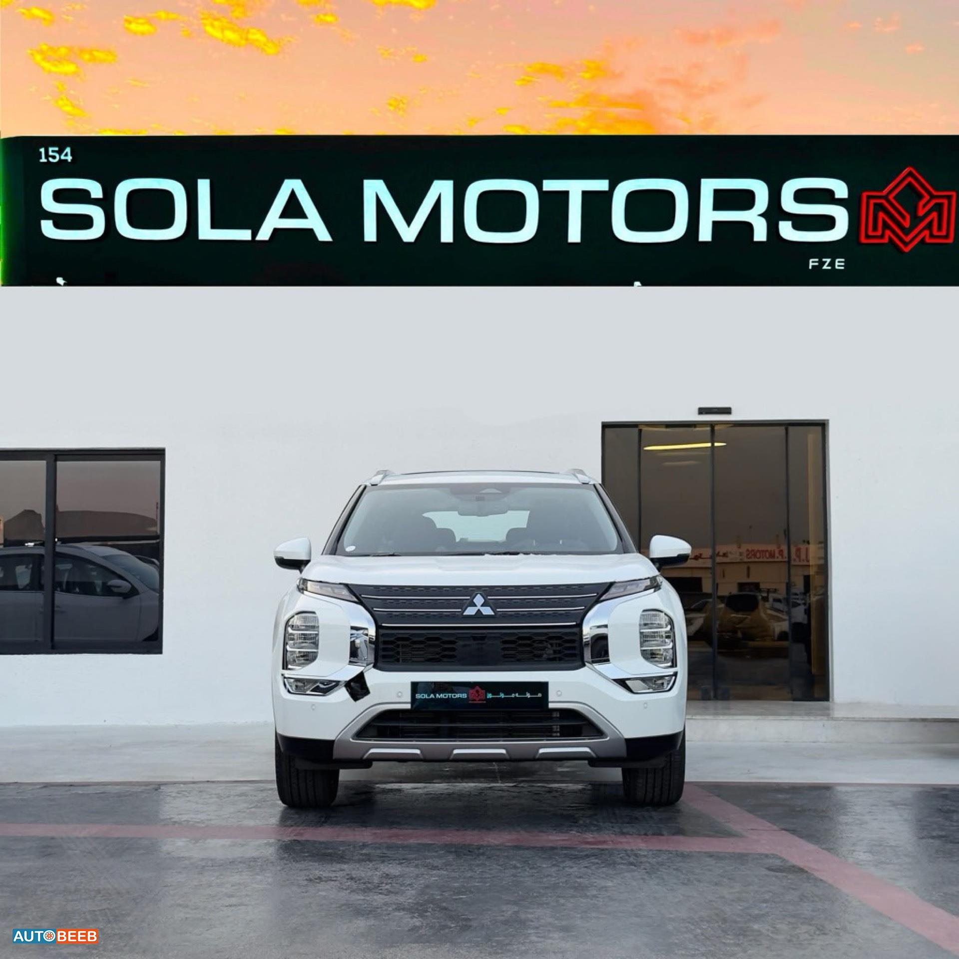 Mitsubishi Outlander 2025