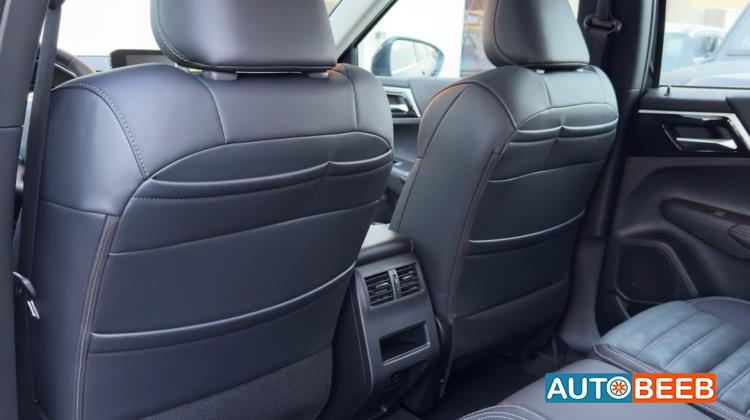 Mitsubishi Outlander 2025