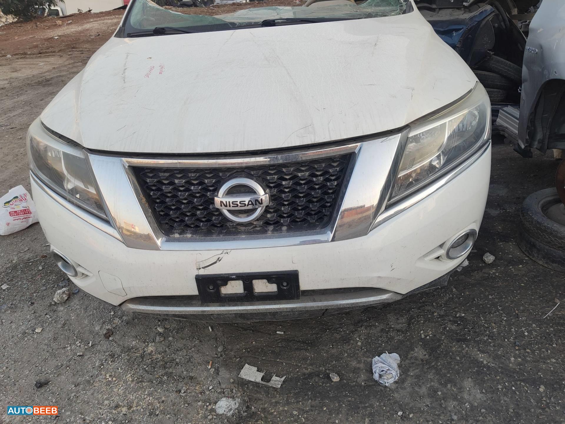 Body  Front clip Nissan Pathfinder