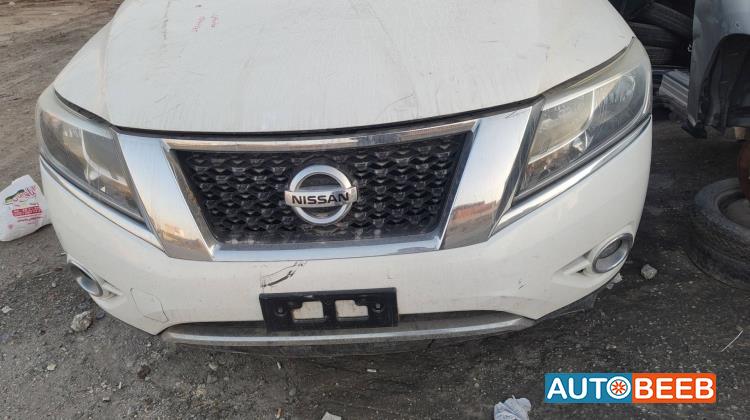 Body  Front clip Nissan Pathfinder