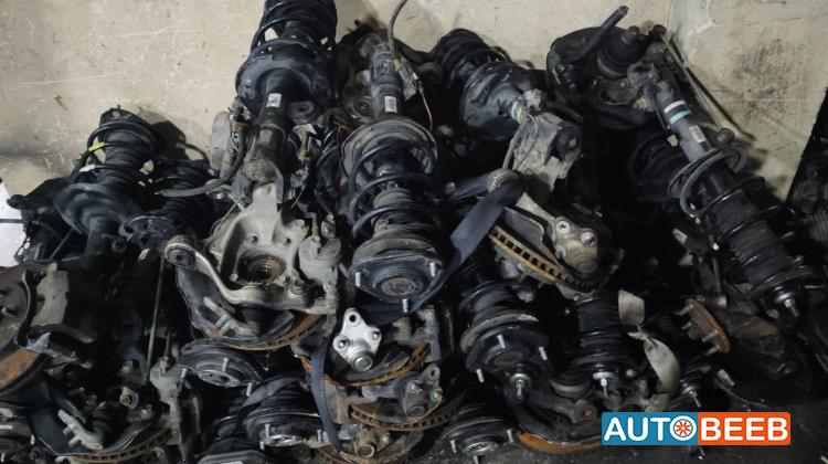  Shock Absorber Toyota Prius