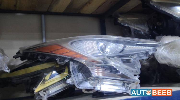 Lights Front light Toyota Prius