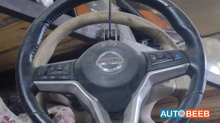 Cabin  Steering Wheel Nissan Kicks