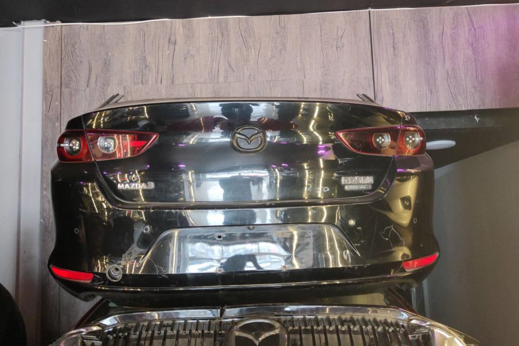 Body  Bumper Mazda 3