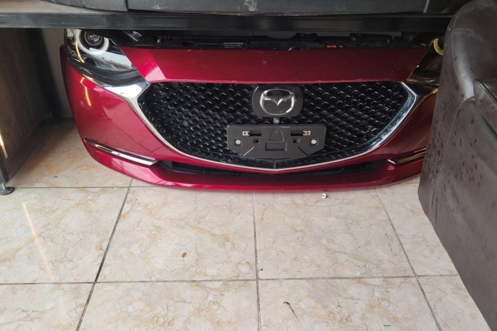 Body  Bumper Mazda 2