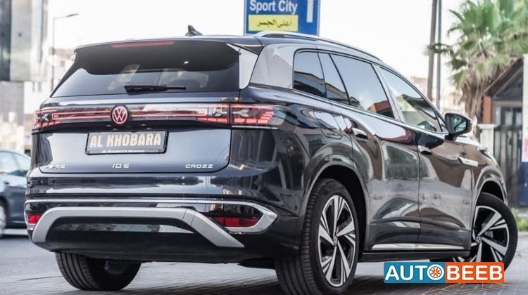 Volkswagen ID.6 2024