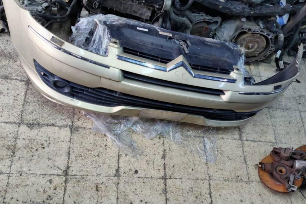 Body  Bumper Citroen C4