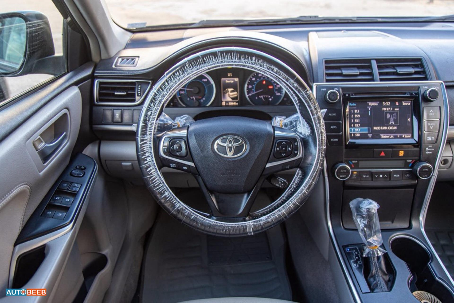 Toyota Camry 2015