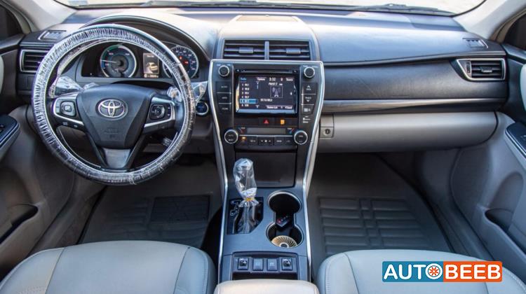 Toyota Camry 2015
