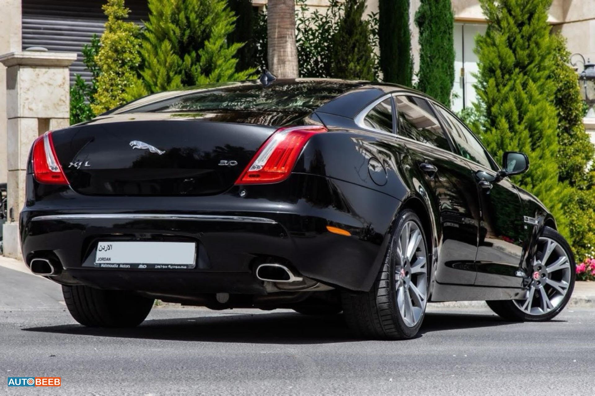 جاكوار XJ 2015