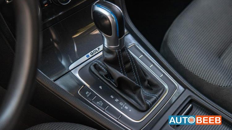 Volkswagen E-Golf 2020