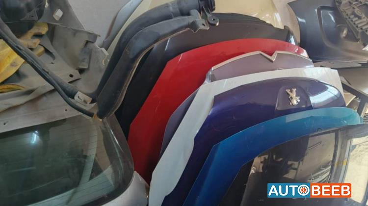 Body  Hood Peugeot 307