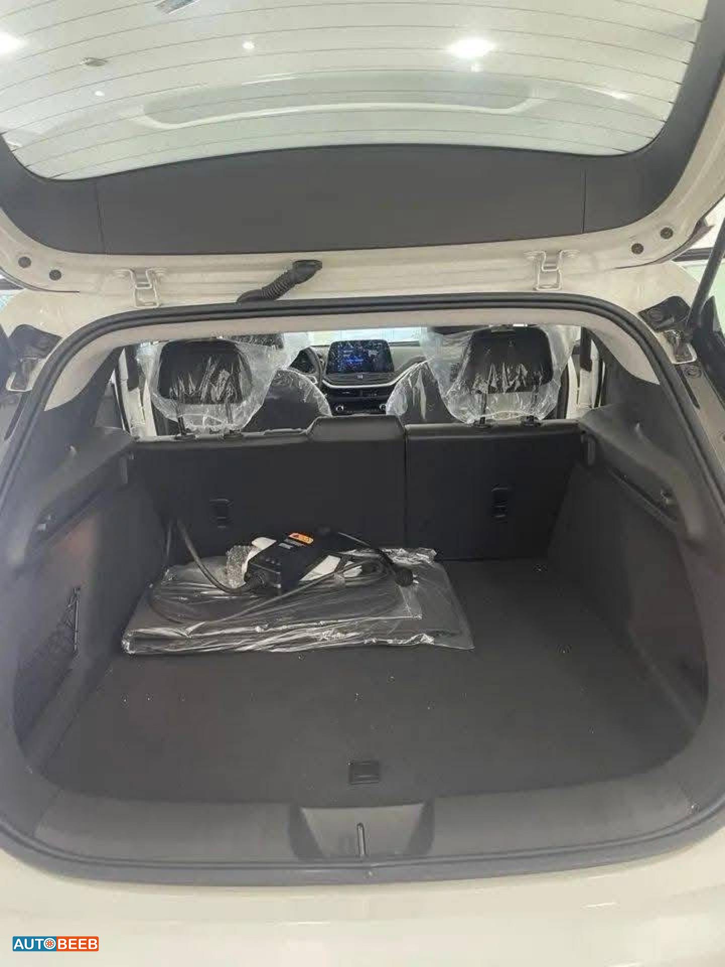 Chevrolet Menlo 2022