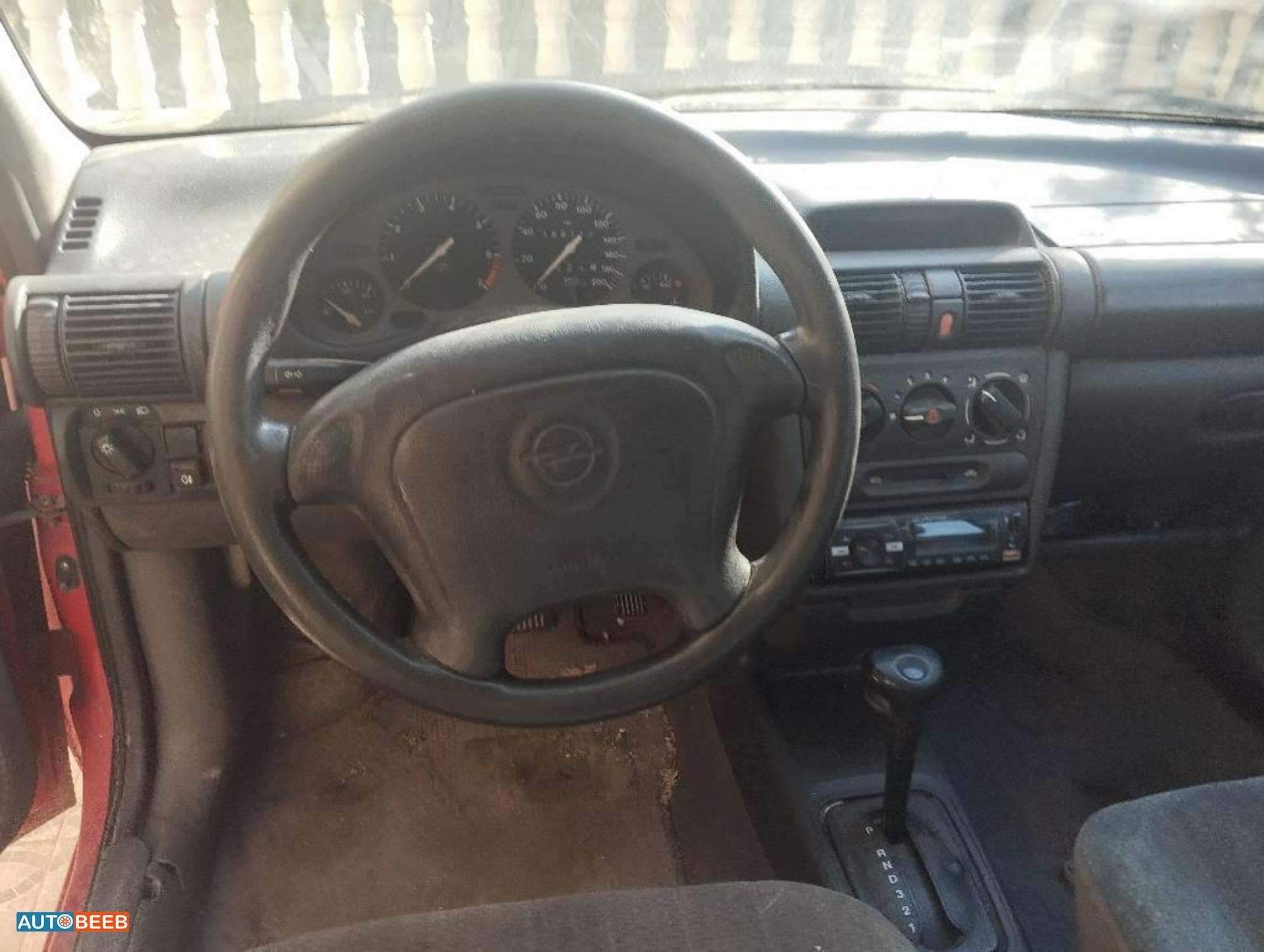 اوبل فيتا 1996