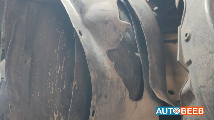 Body  RR BUMPER Ford Fusion