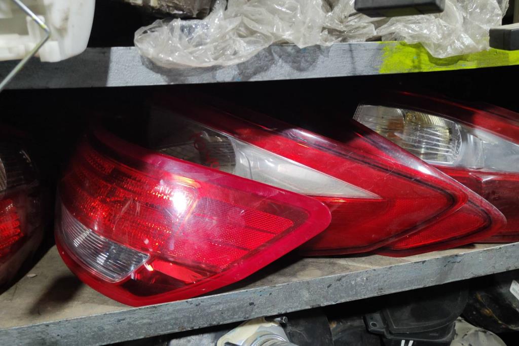 Lights Rear light Ford C-Max