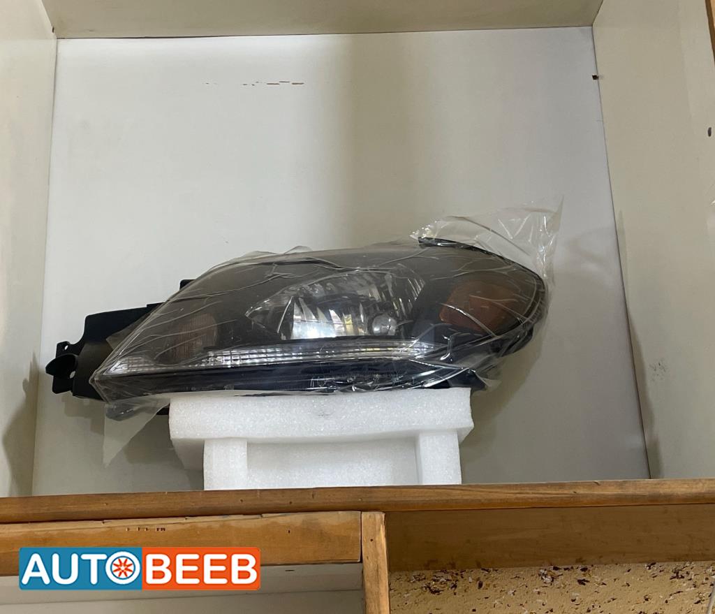 Lights Front light Mitsubishi Outlander