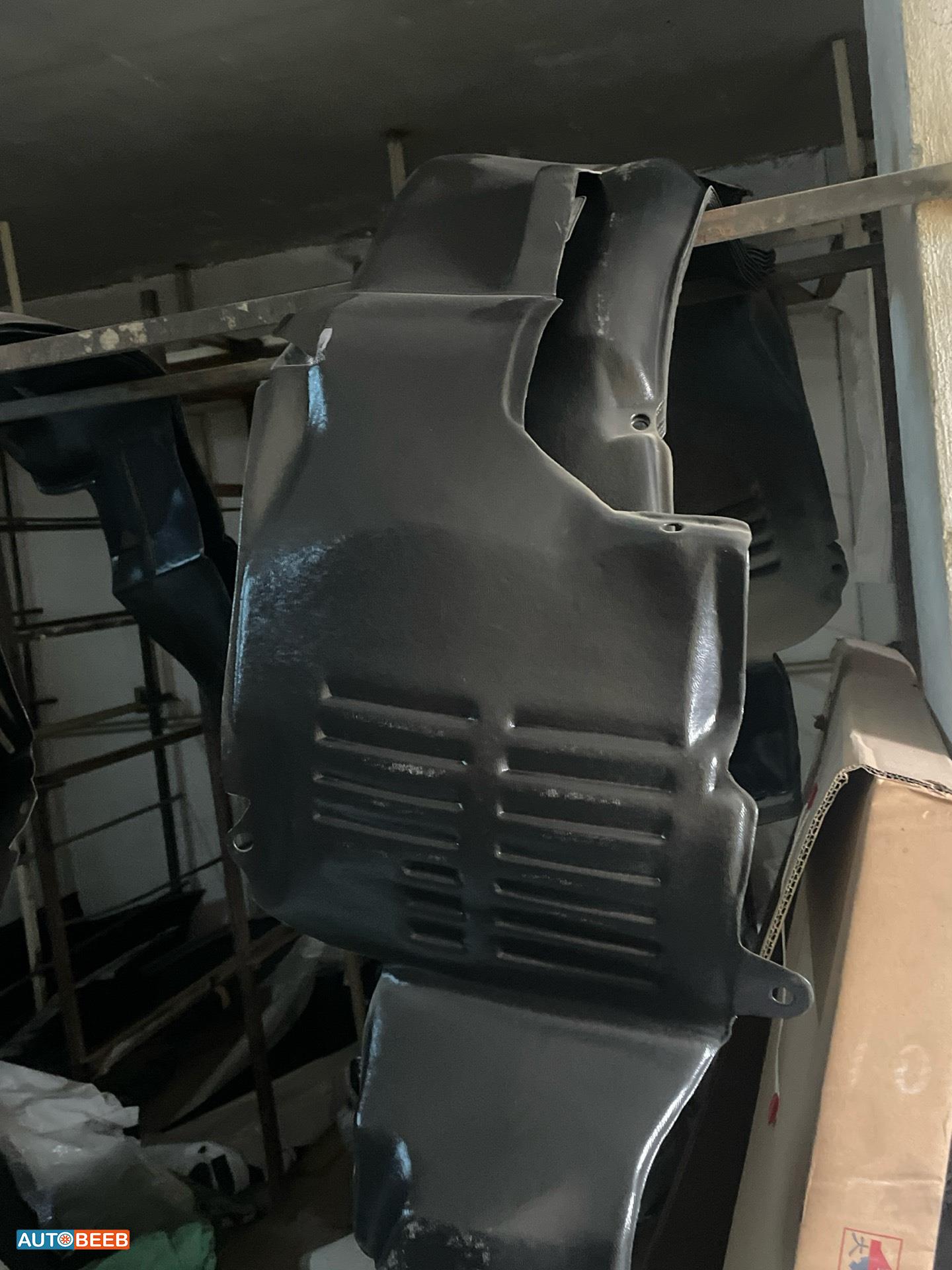 Body  RR BUMPER Mitsubishi Lancer