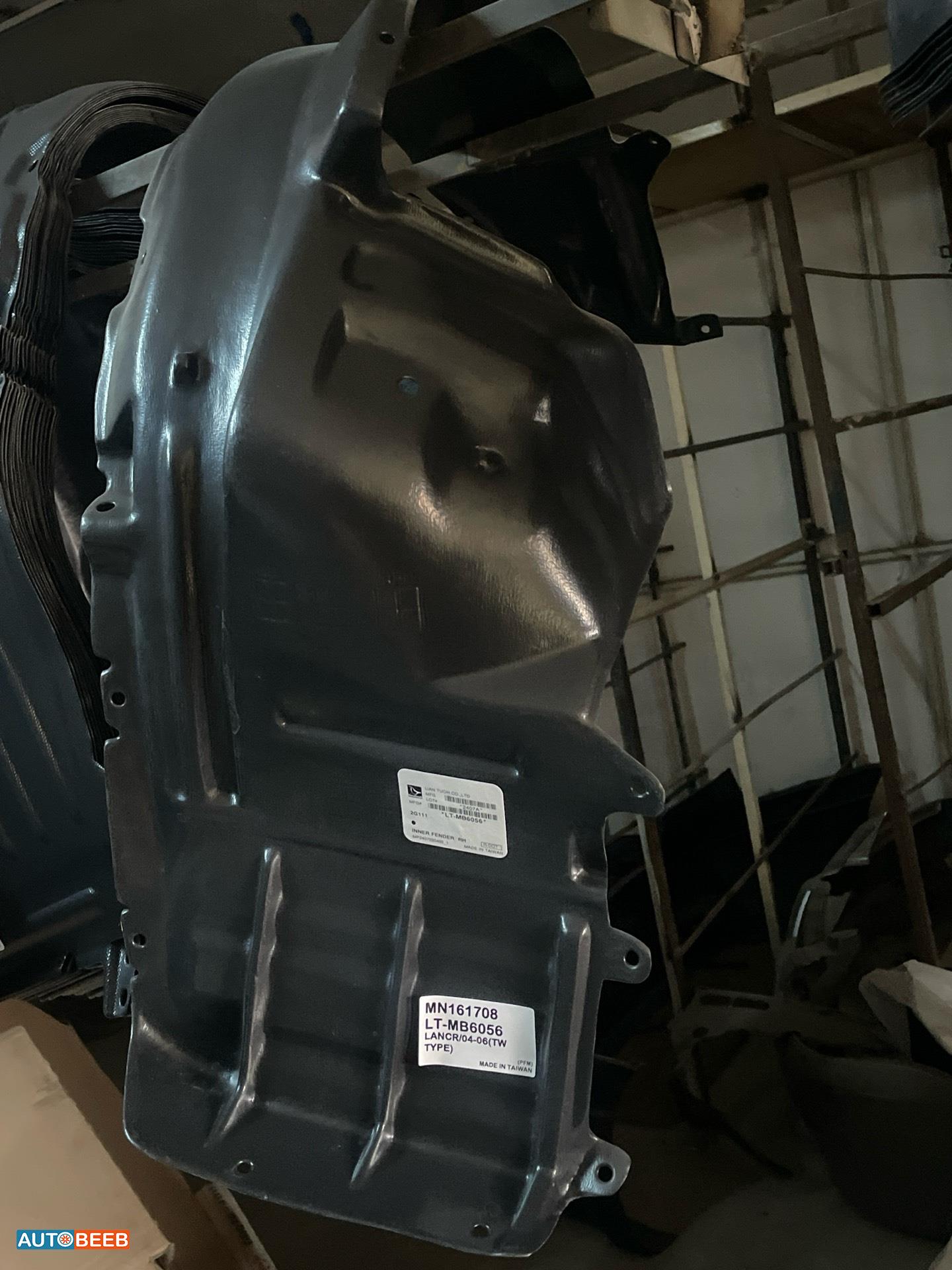 Body  RR BUMPER Mitsubishi Lancer