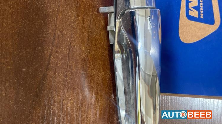 Body  Door Handle  Mitsubishi Lancer