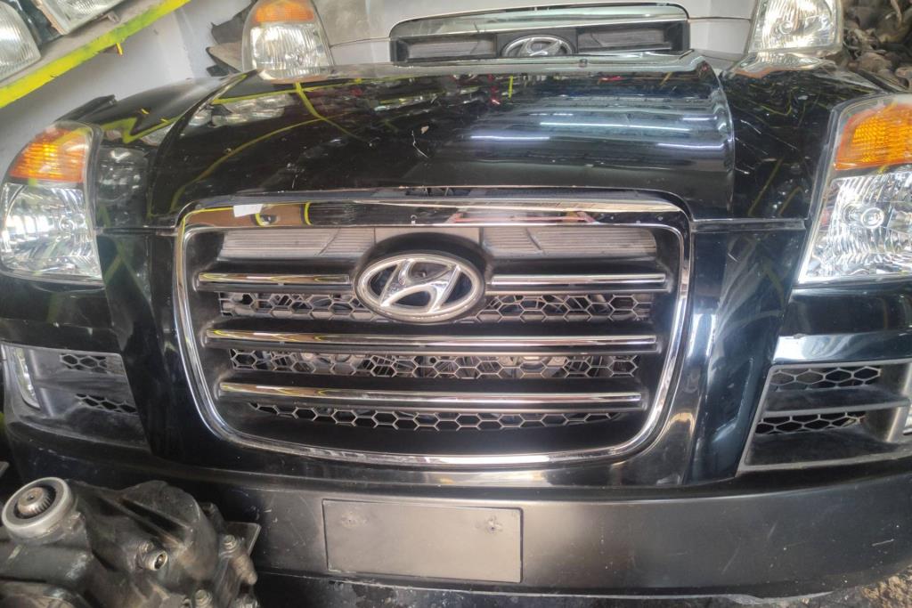 بوز كامل اضوية يمين شمال هيونداي اتش1 ستاركس 2007 2008